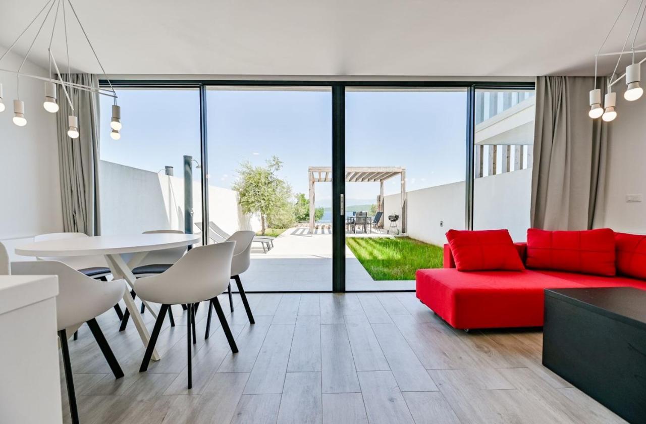 Apartment Flori With Sea View Malinska Exteriér fotografie