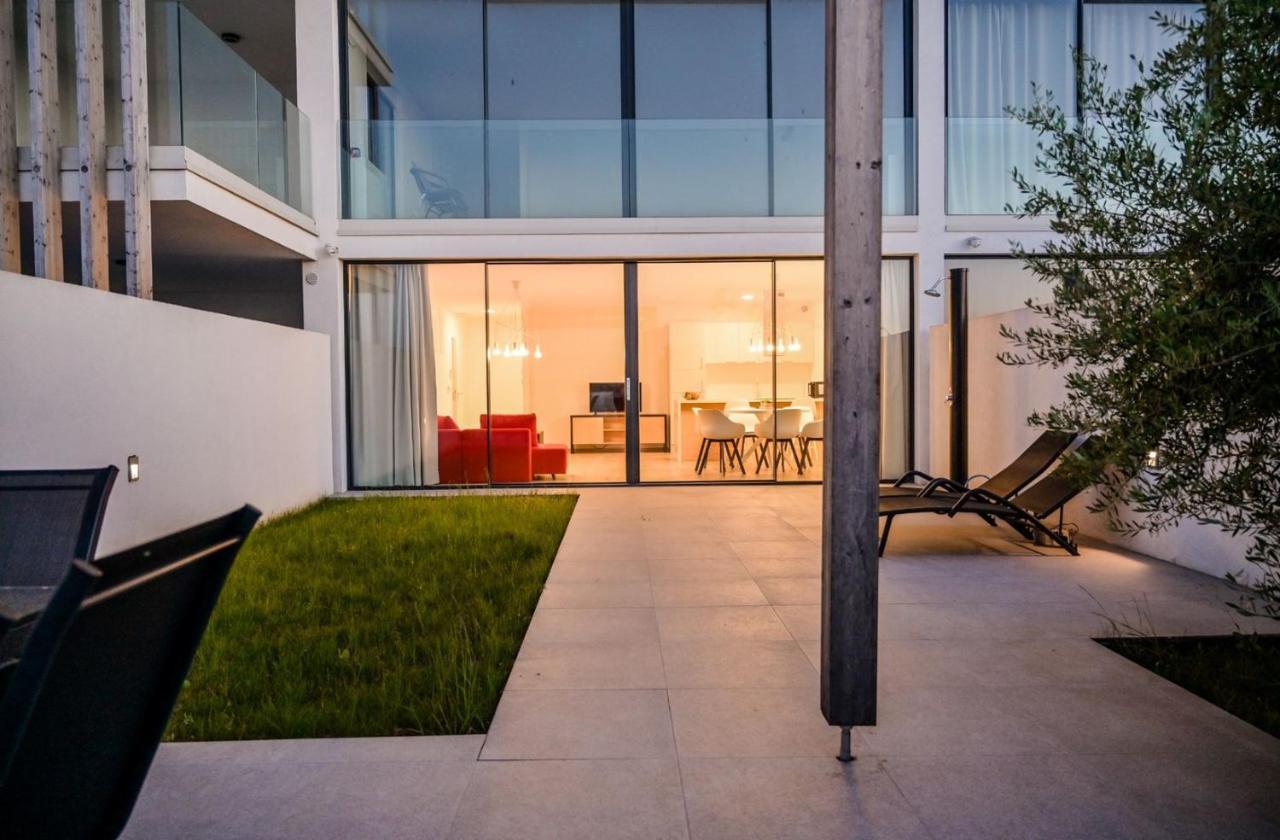 Apartment Flori With Sea View Malinska Exteriér fotografie